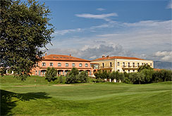 Palmerston Etna Golf Resort